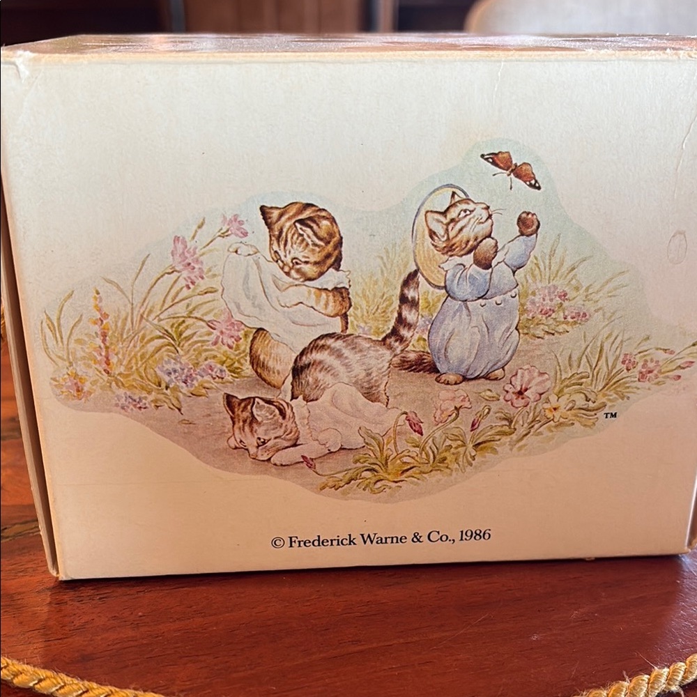Beatrix Potter Collection Box - Picture 3 of 4